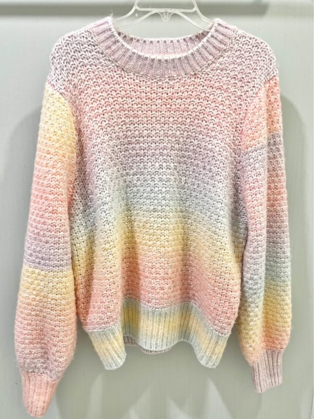 vestique L Pastel Ombre Crewneck Sweater in Pink, Yellow & Cream